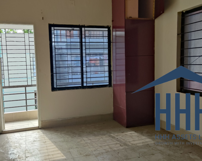 946 Sft 3 bed flat for sale in Uttara