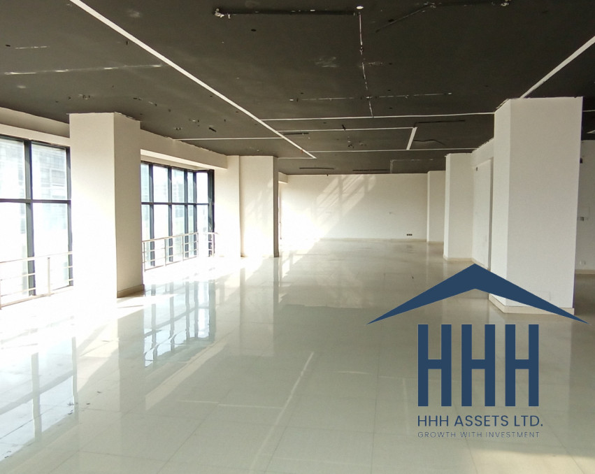 10700 sqft Commercial for rent.