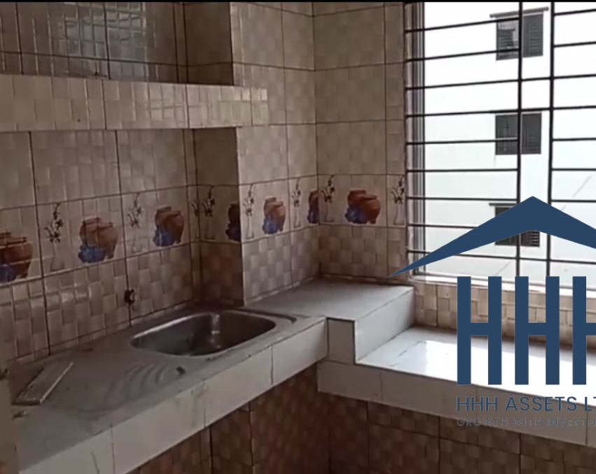 1000sqft 3bed flat for sale in Mohammadpur