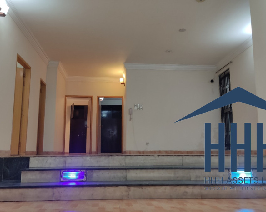 2560 Sqft Ready Flat In Dhanmondi