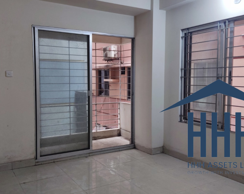 975 Sqft Flat In Dhanmondi