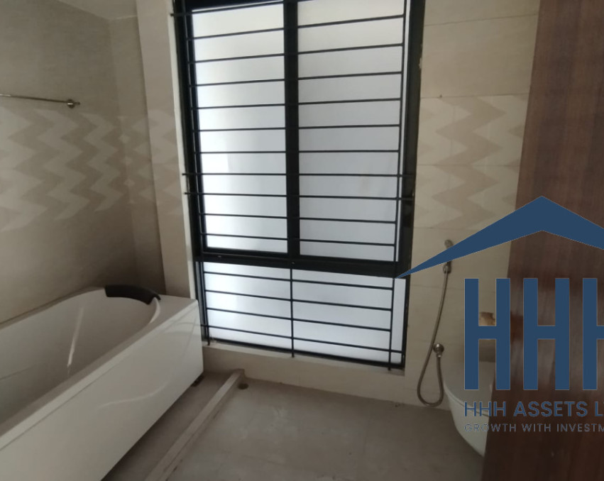 3500 sft 4 Bathroom 5 Bathroom Flat For sale, Banani DOHS