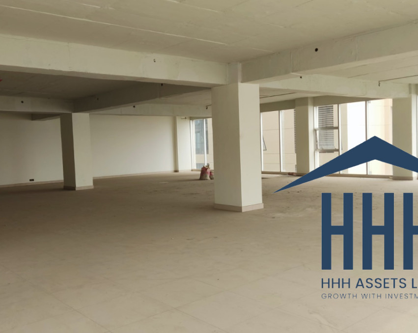 4590 sqft commercial space for rent in Dhanmondi.