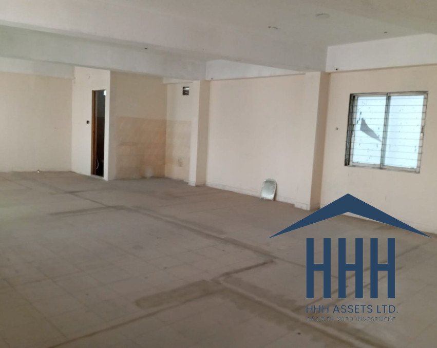 1400 sqft commercial space for rent in Dhanmondi