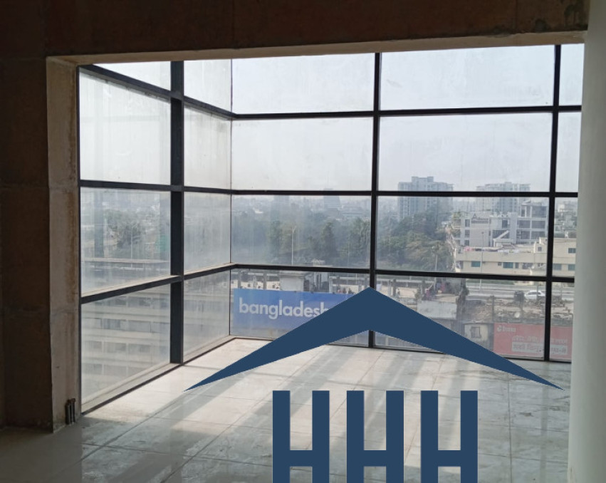 3000 sqft commercial space for rent in Banani.